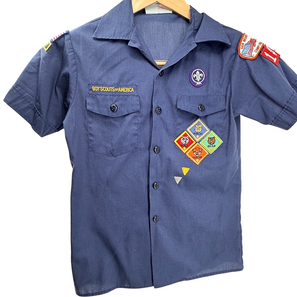 Boys Scouts of America Youth‎ Uniform Shirt Short Sleeve Patches Cub Scout Large